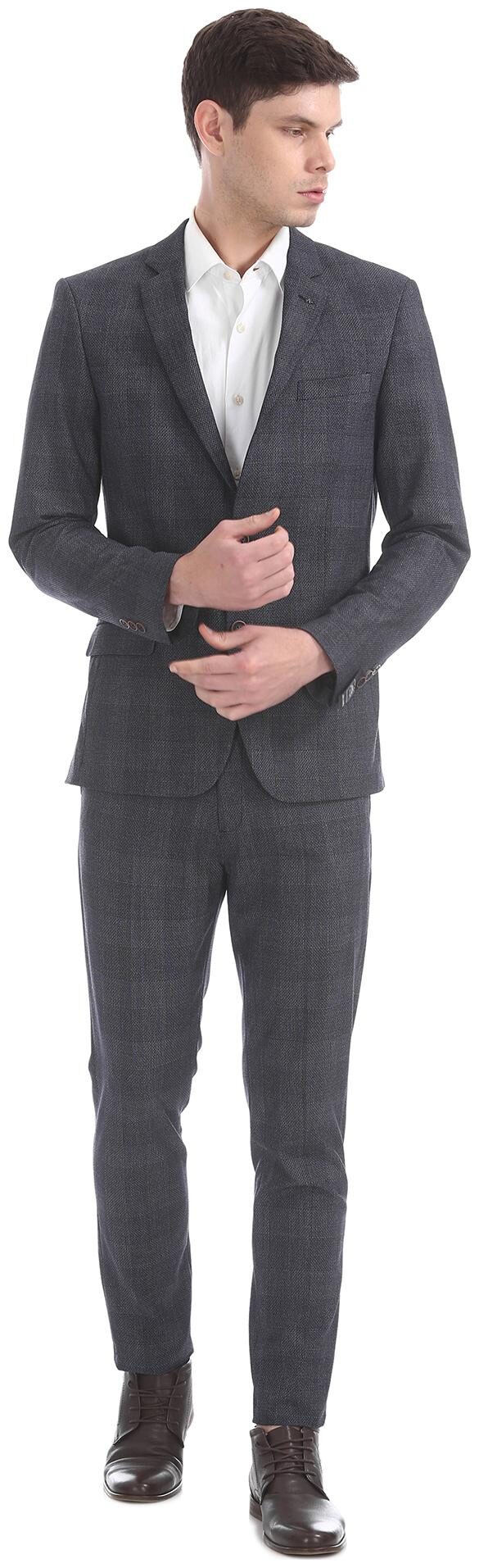 

Arrow Newyork Slim Fit Two Piece Suit
