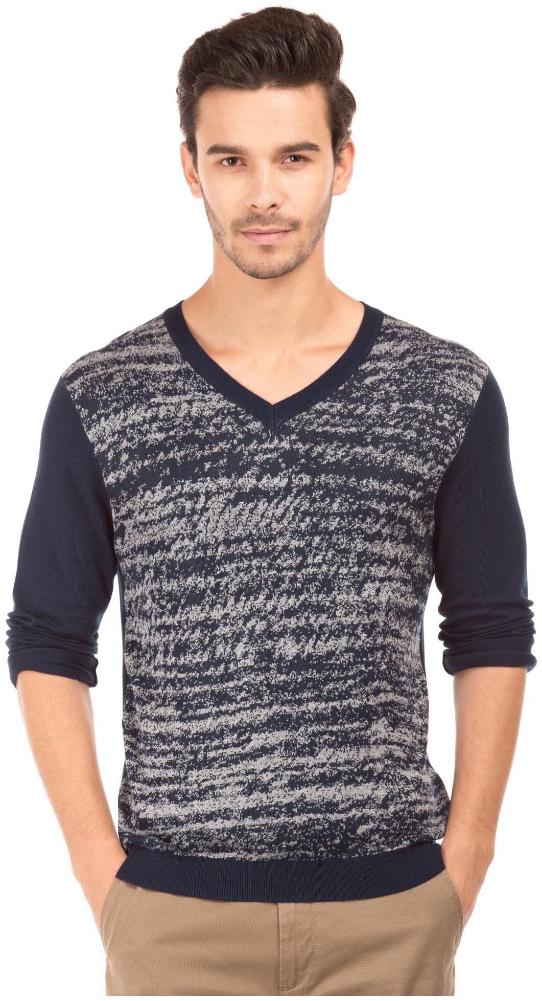 

Arrow Men Blue V neck Pullover