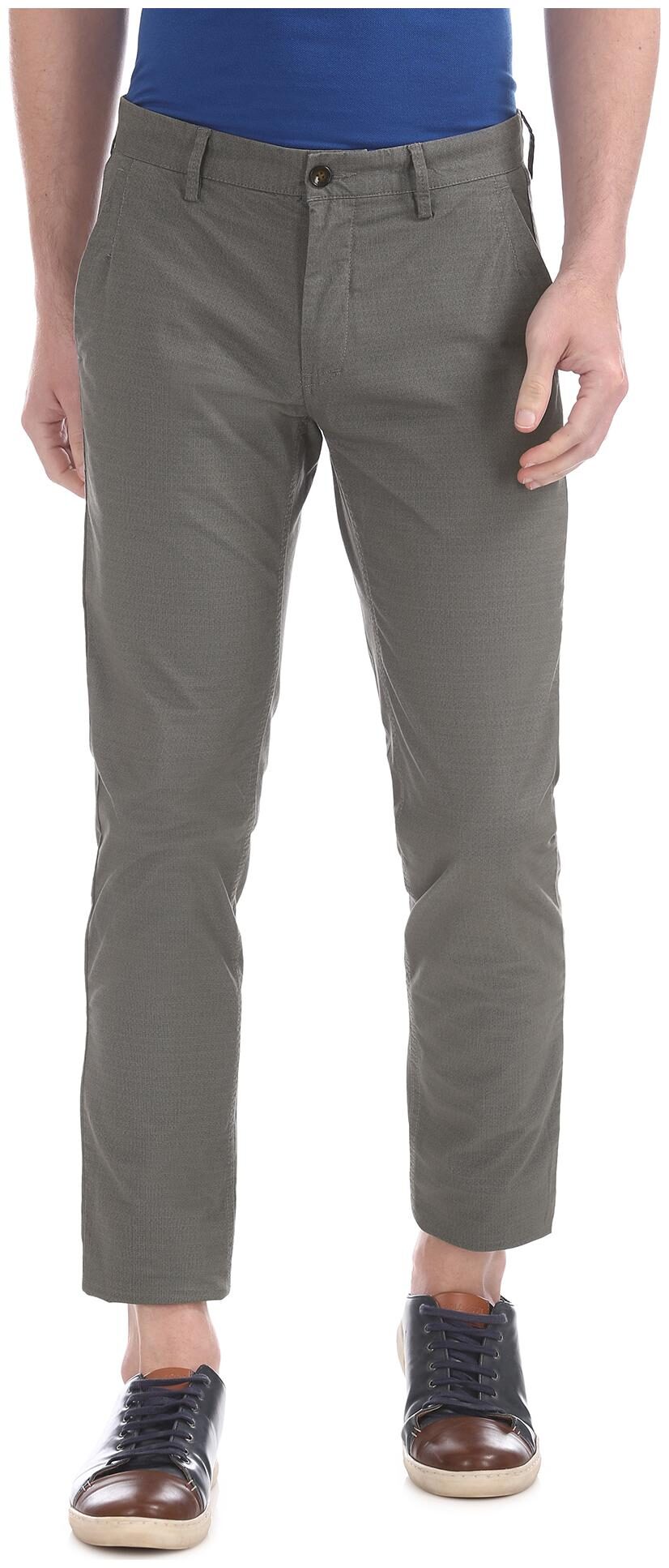 

Arrow Men Green Solid Slim fit Regular trousers