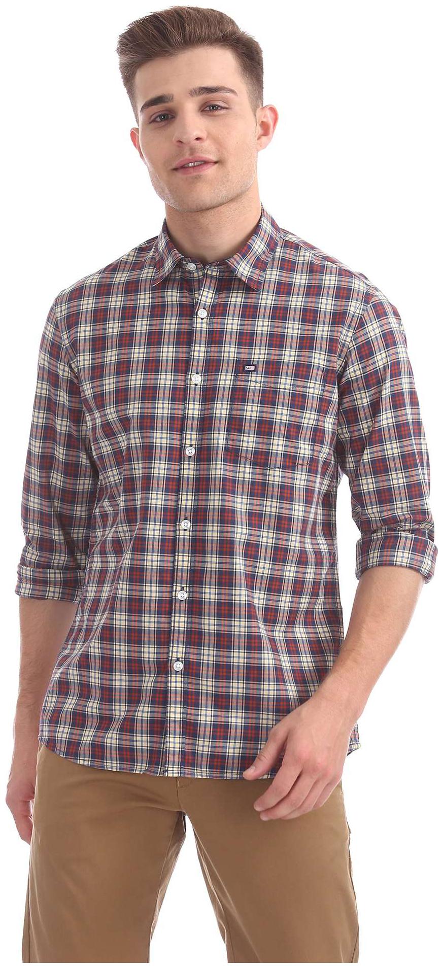

Arrow Men Blue Checked Slim Fit Casual Shirt