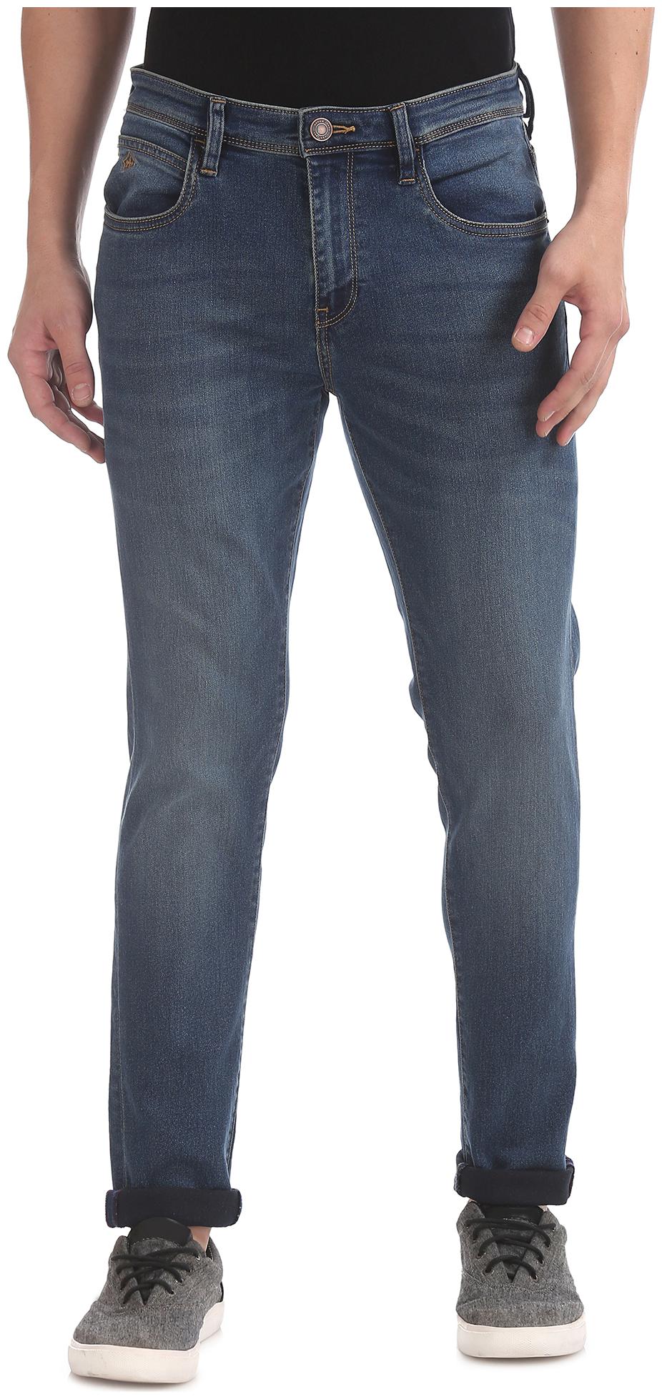 

Arrow Men Blue Regular Fit Jeans