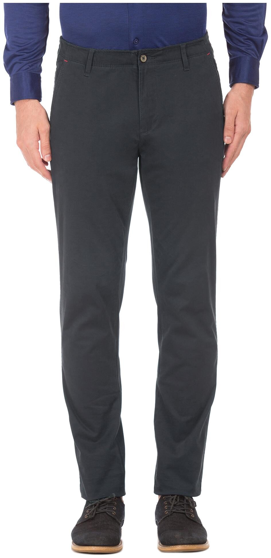 

Arrow Men Blue Solid Slim fit Regular trousers