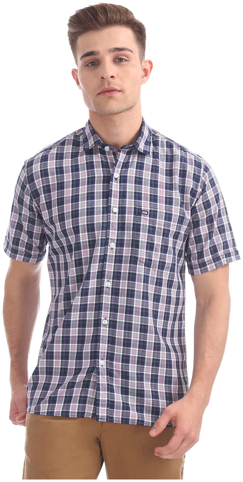 

Arrow Men Blue Checked Regular Fit Casual Shirt