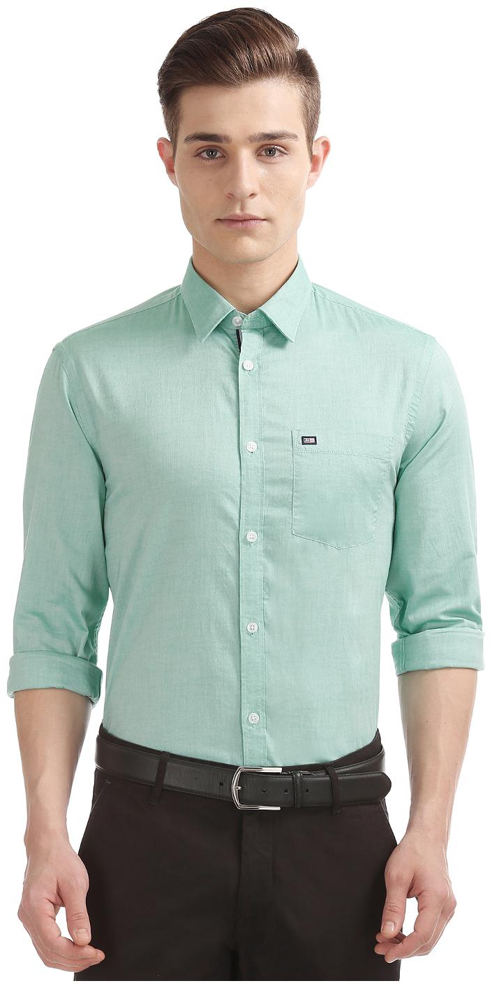 

Arrow Men Blue Solid Slim Fit Casual Shirt