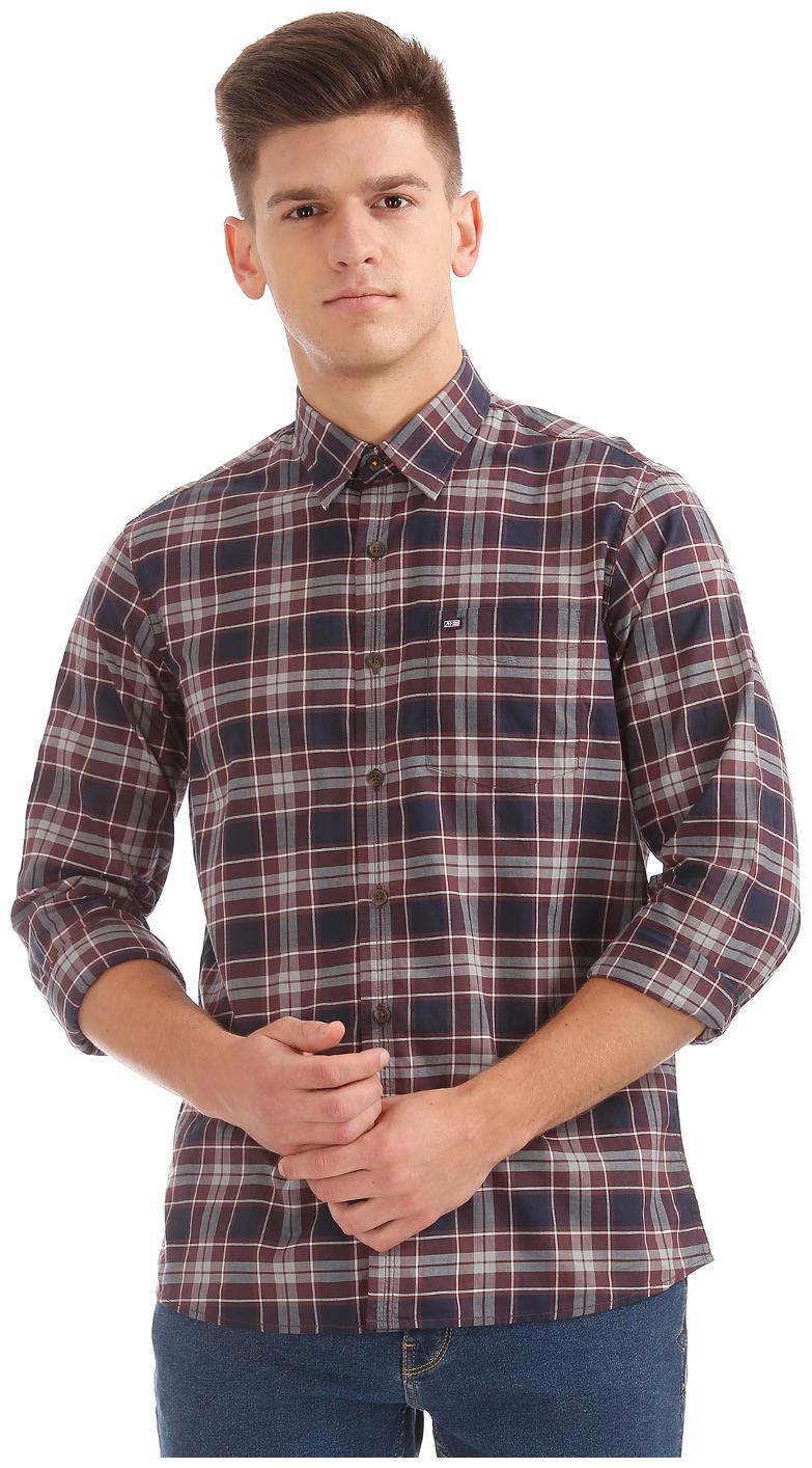

Arrow Men Purple Checked Slim Fit Casual Shirt