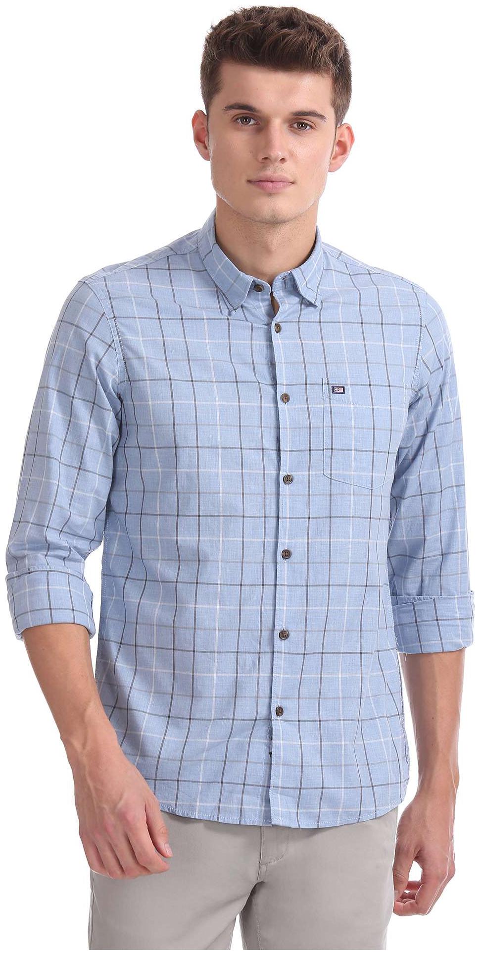 

Arrow Men Blue Checked Slim Fit Casual Shirt