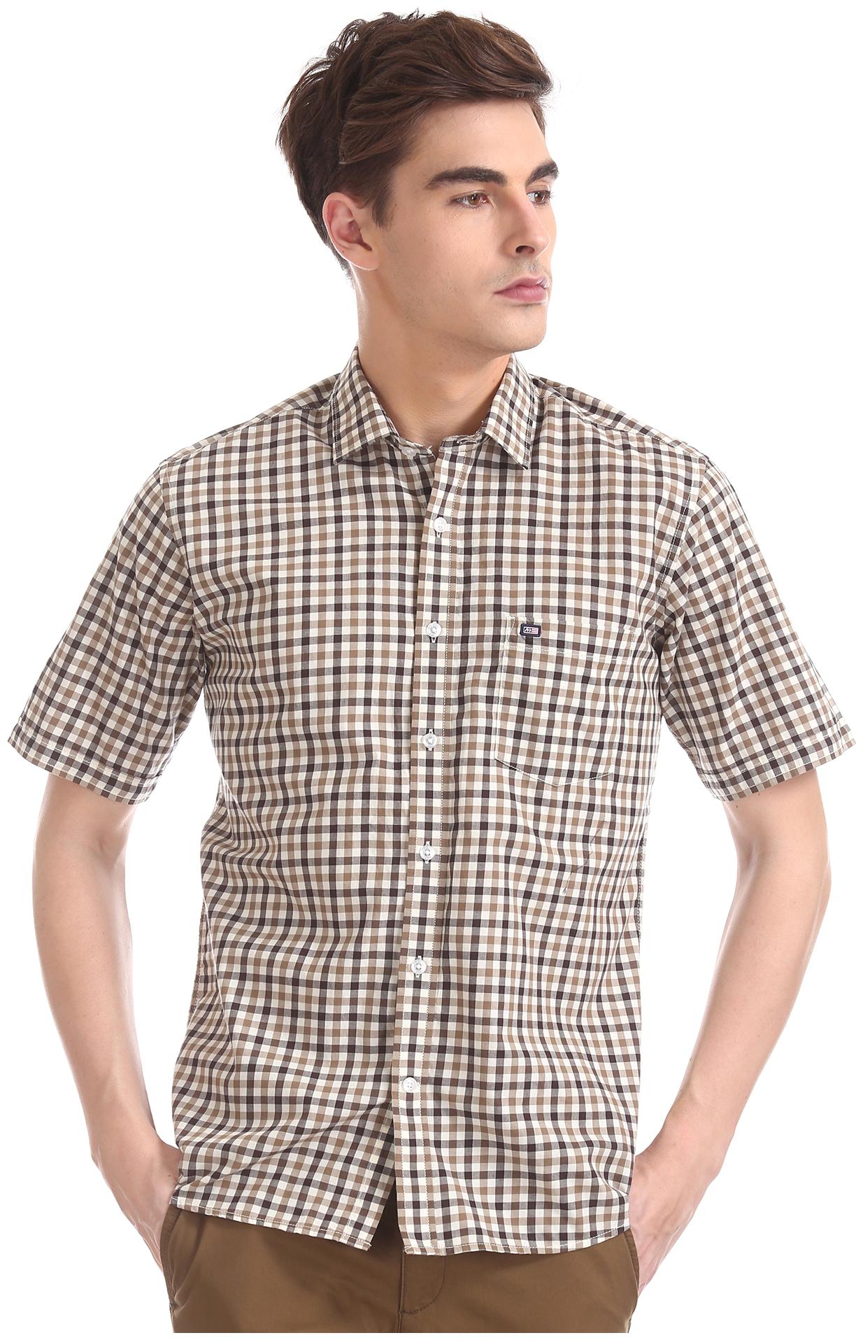 

Arrow Men Brown Checked Regular Fit Casual Shirt
