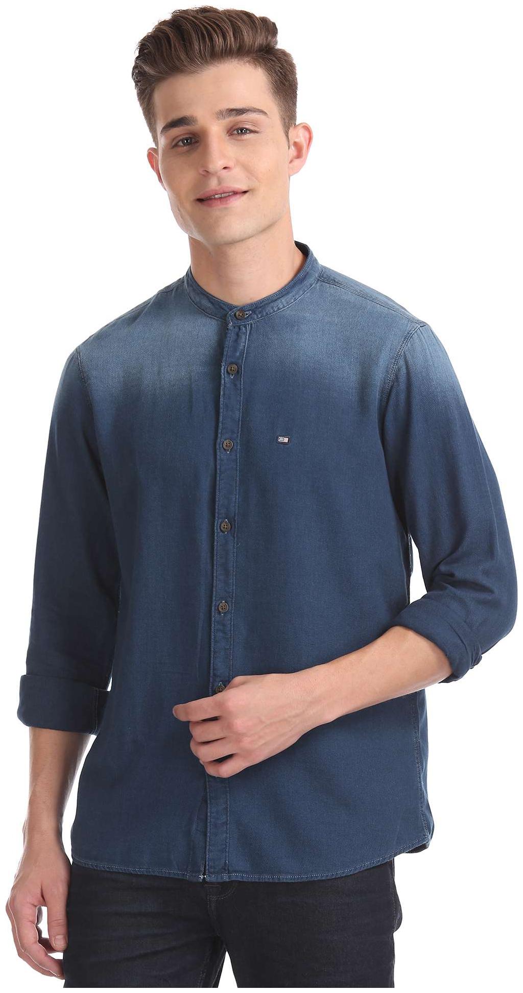 

Arrow Men Blue Faded Slim Fit Casual Shirt