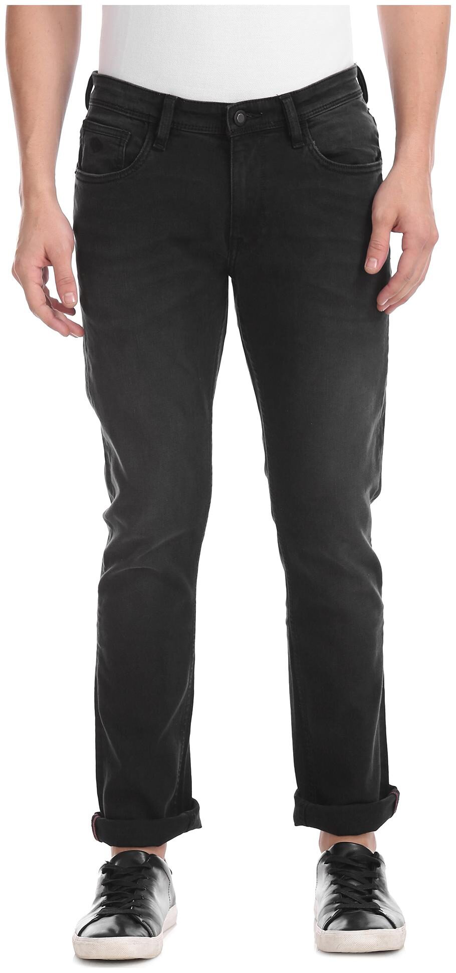 

Arrow Men Black Slim Fit Jeans