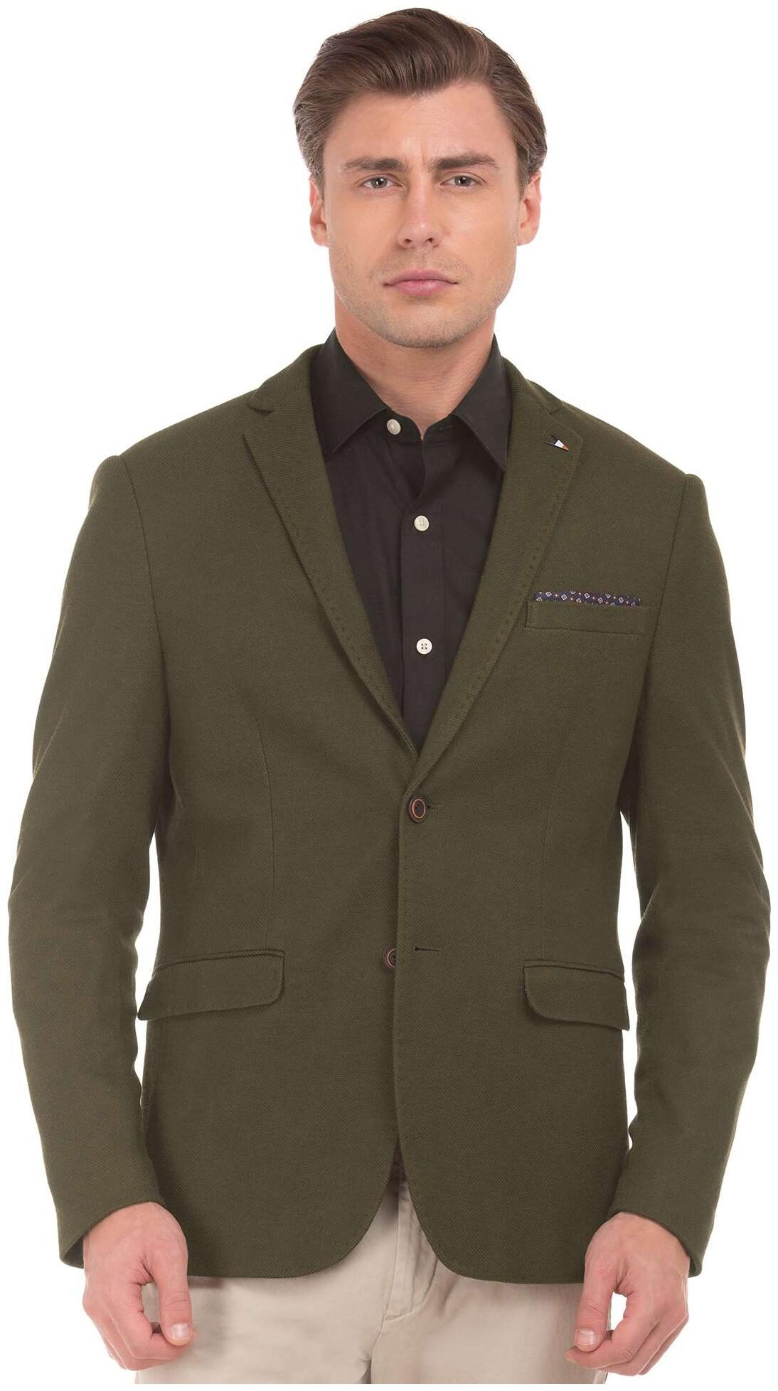 

Arrow Men Green Solid Slim fit Single Breasted Blazer