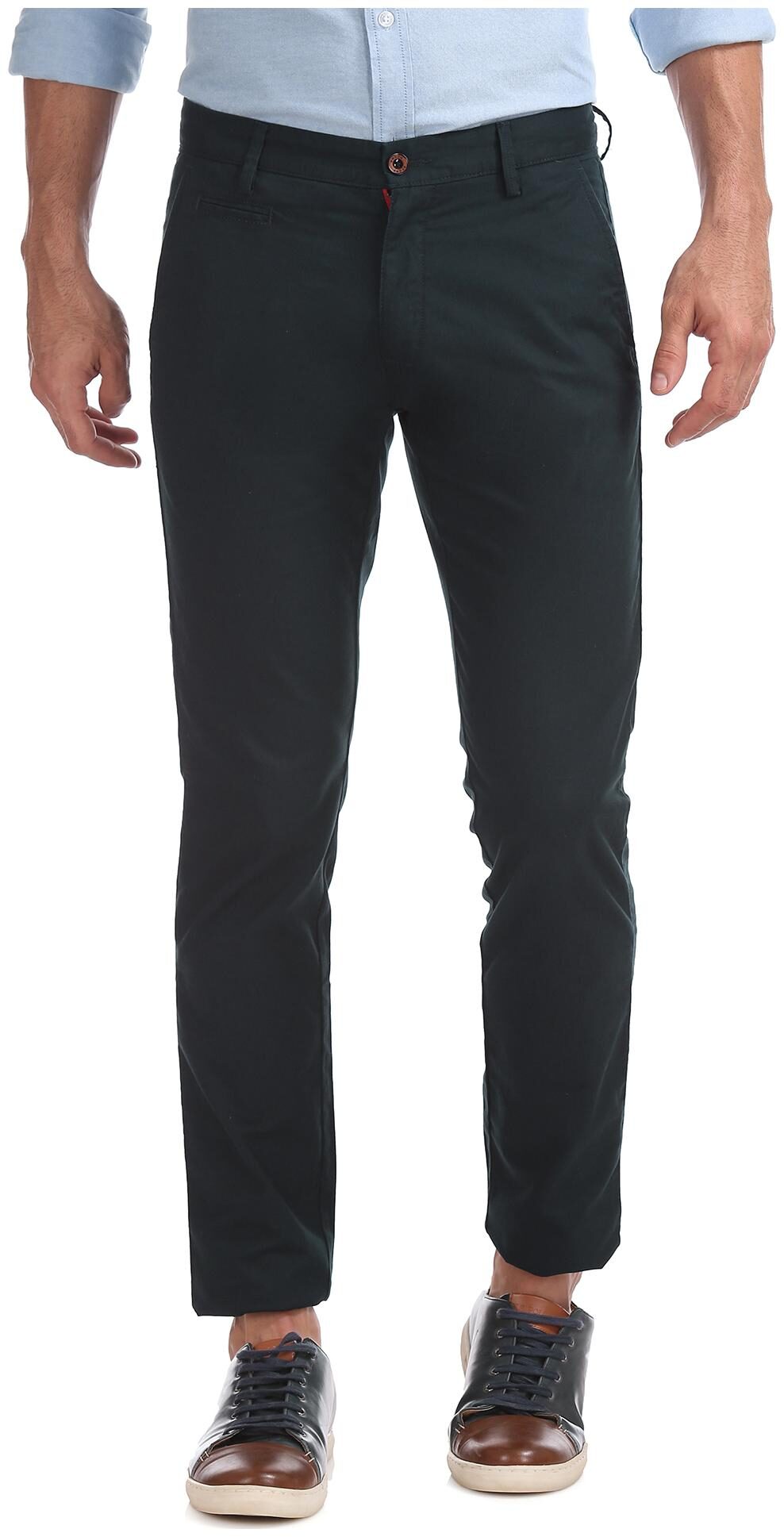

Arrow Men Blue Solid Slim fit Regular trousers