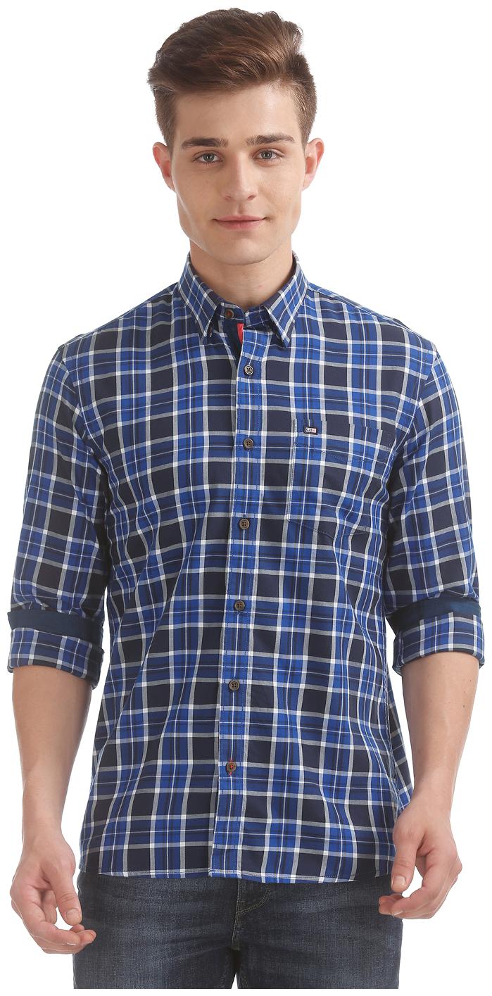 

Arrow Men Blue Checked Slim Fit Casual Shirt