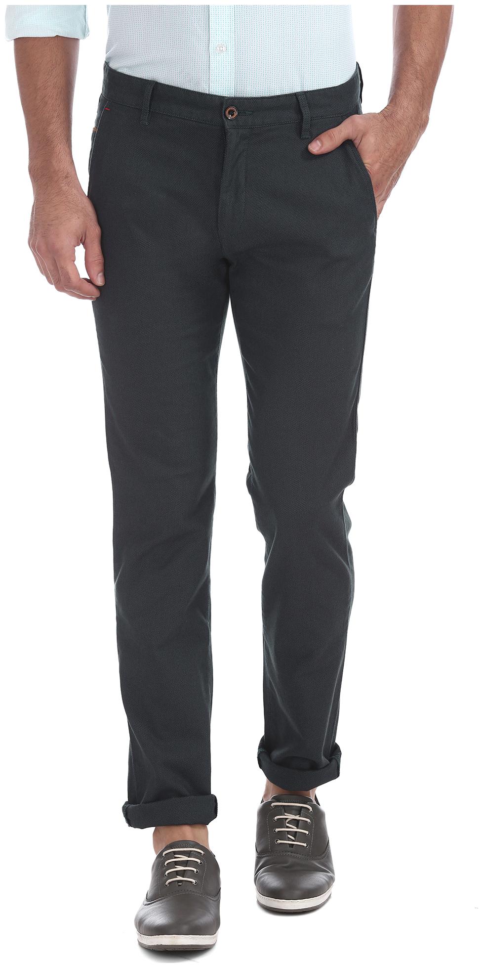 

Arrow Men Blue Solid Slim fit Regular trousers