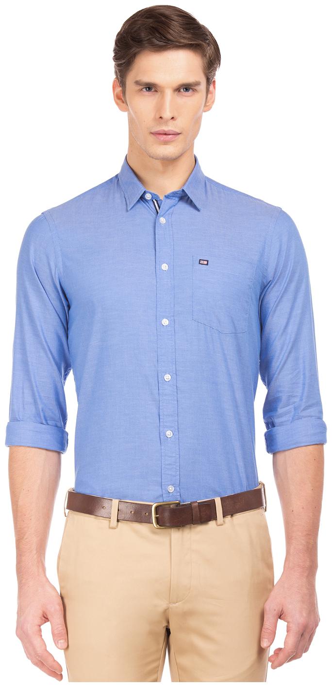 

Arrow Men Blue Solid Slim Fit Casual Shirt
