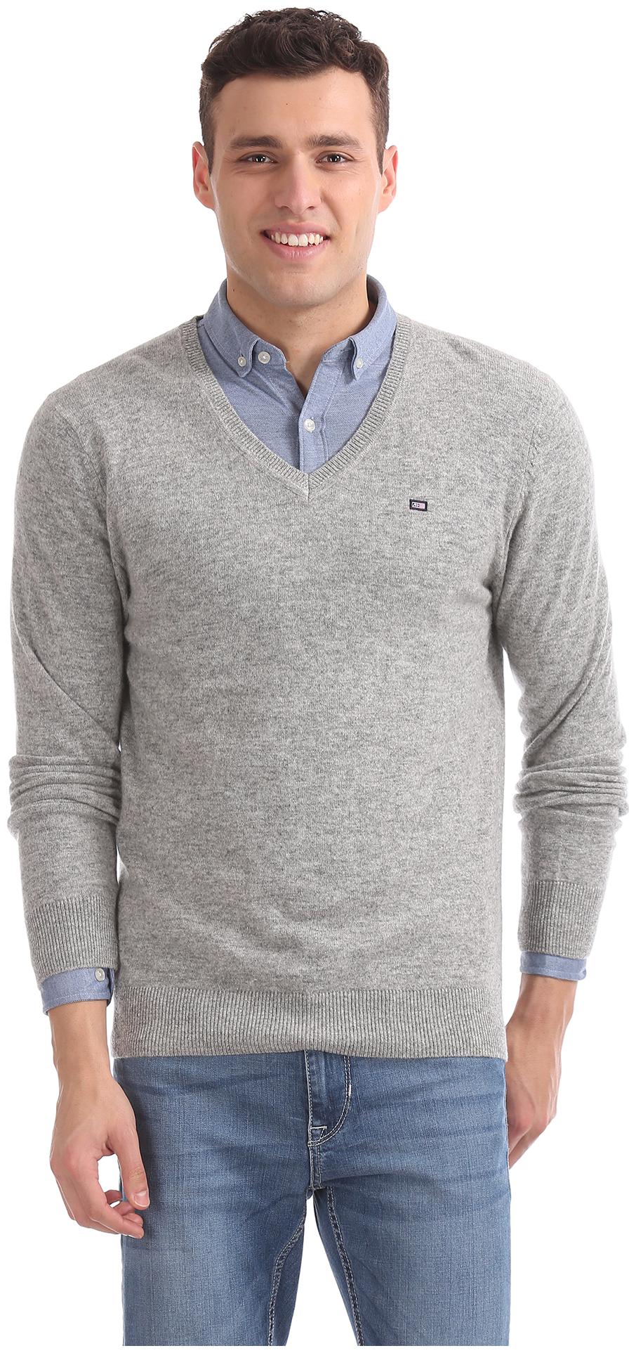 

Arrow Men Grey V neck Pullover