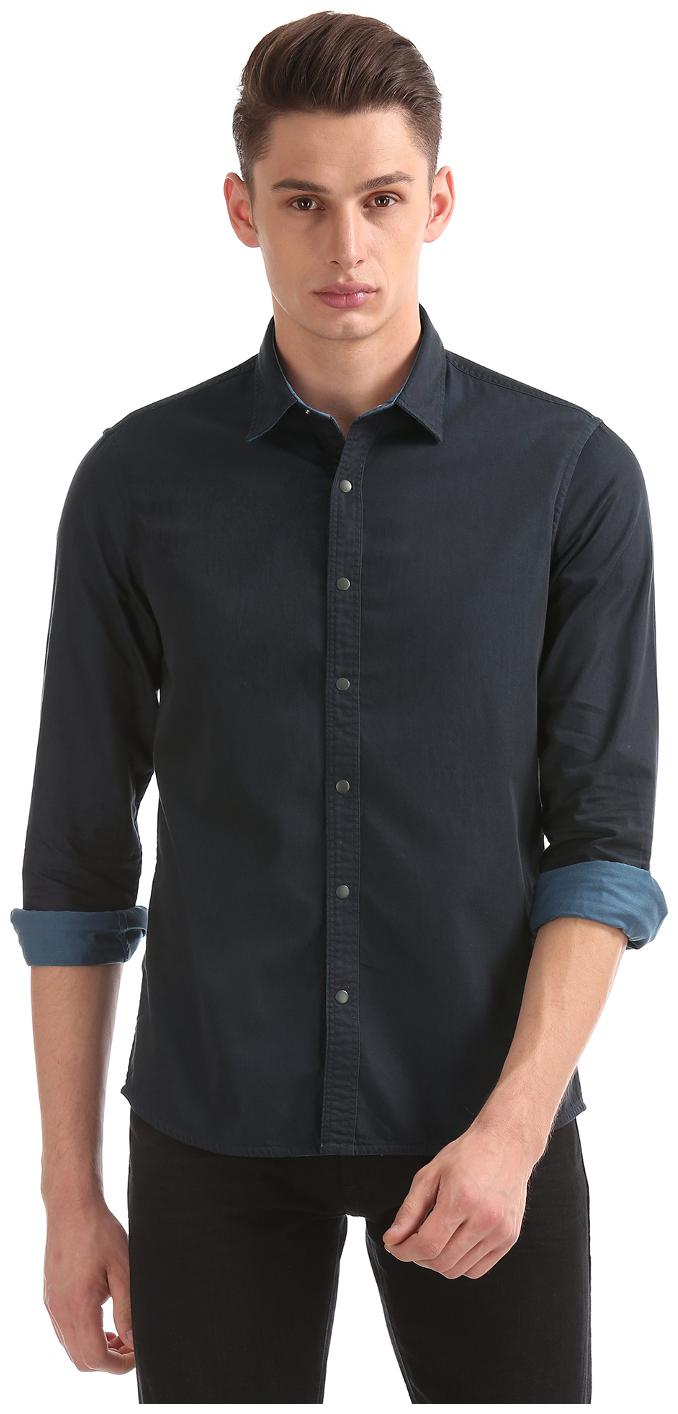 

Arrow Men Blue Solid Slim Fit Casual Shirt