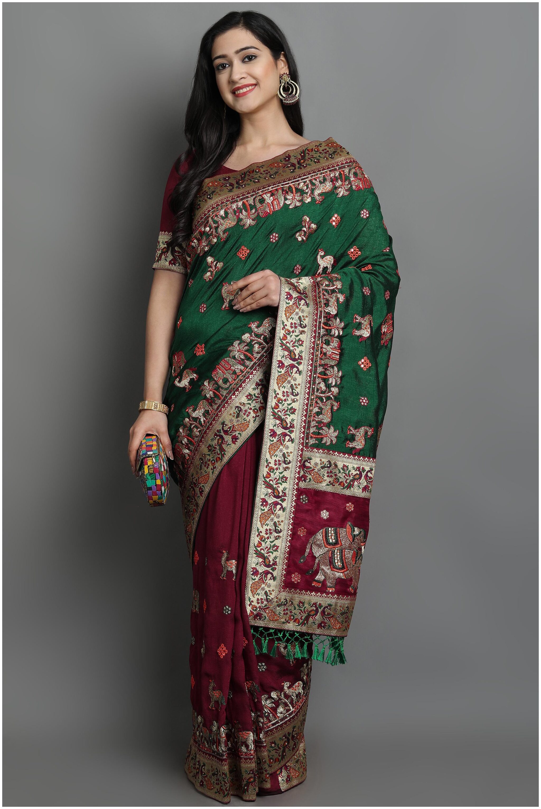 

AURIMA Women Silk Embroidered Maroon Green Regular SareeWith Blouse