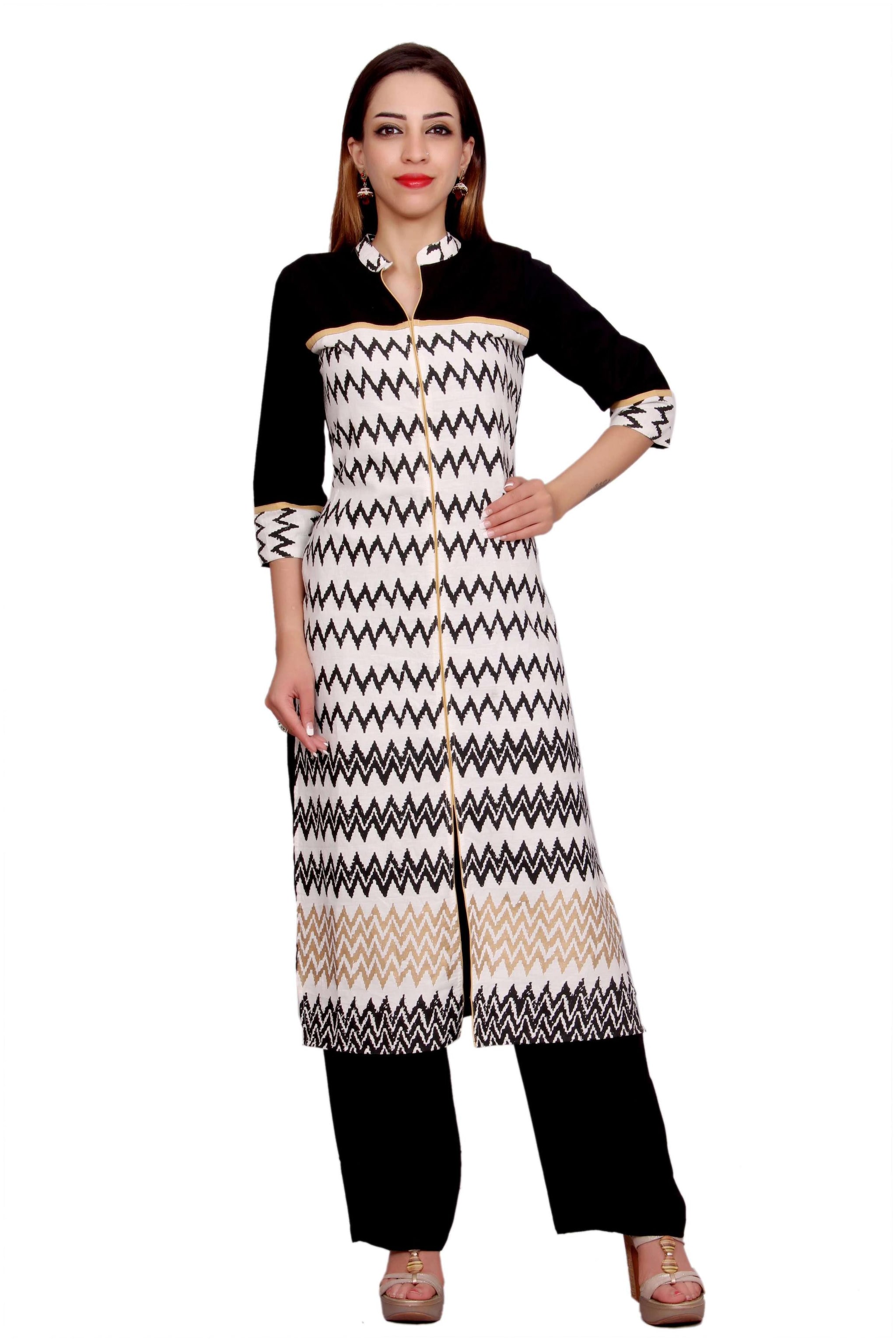 

Avanya Women Black Printed Straight Kurta