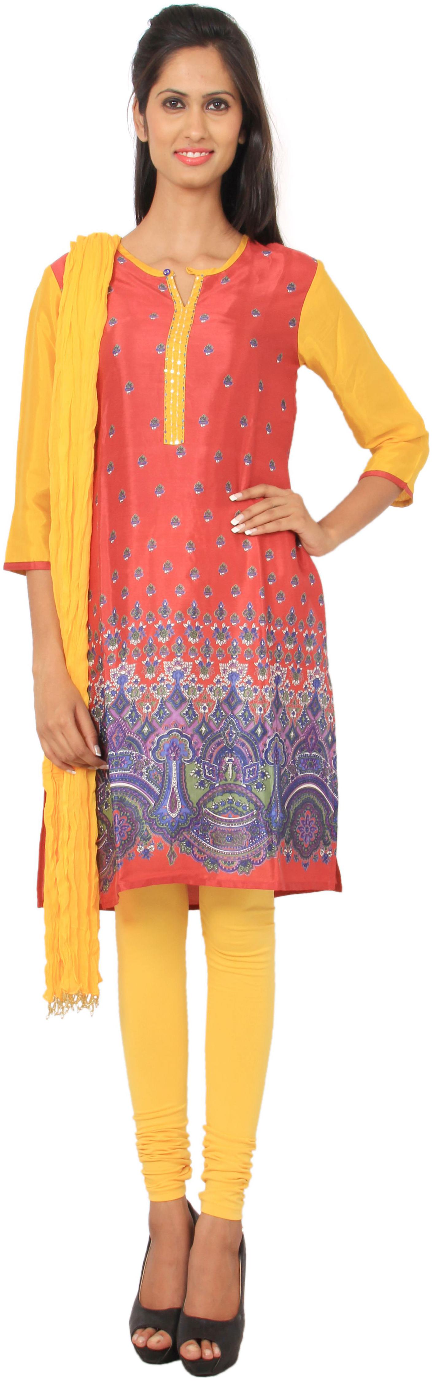 

Avanya Women Rayon Straight Kurta with Legging Dupatta Set