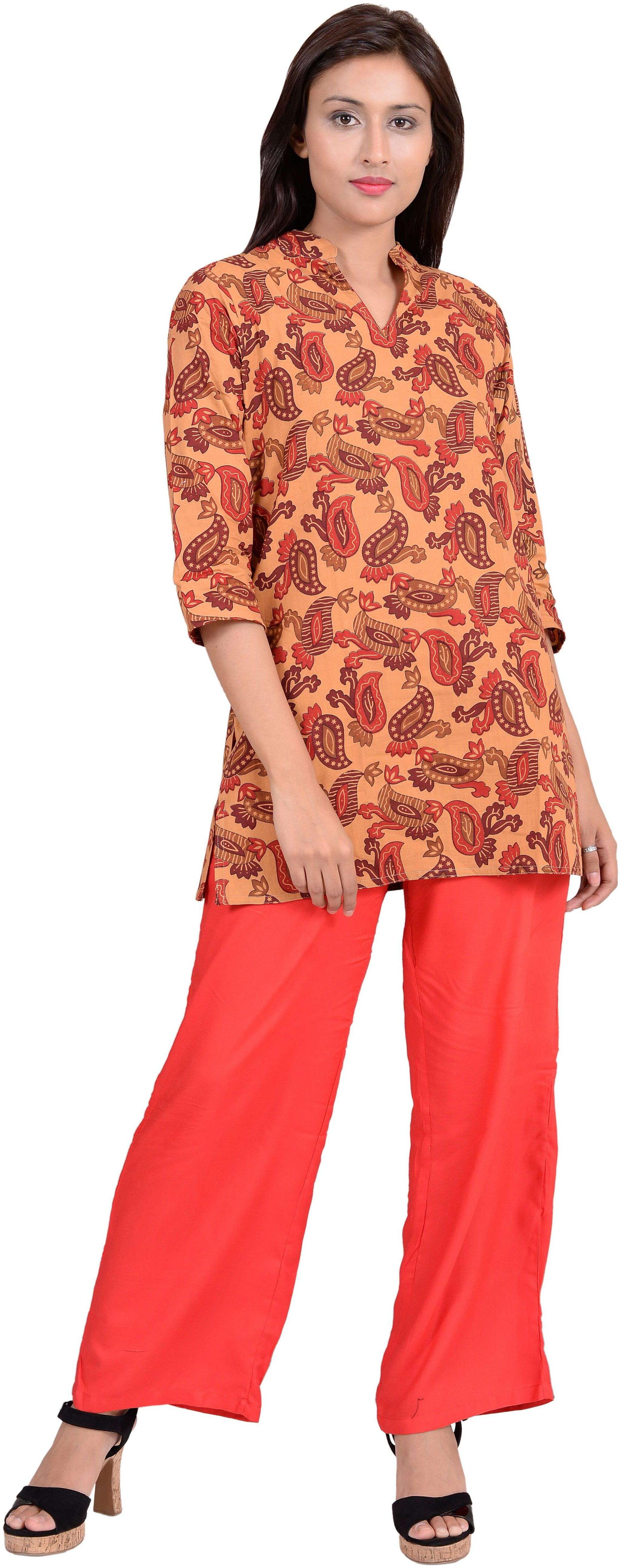 

Avanya Women Multi Printed Straight Kurta