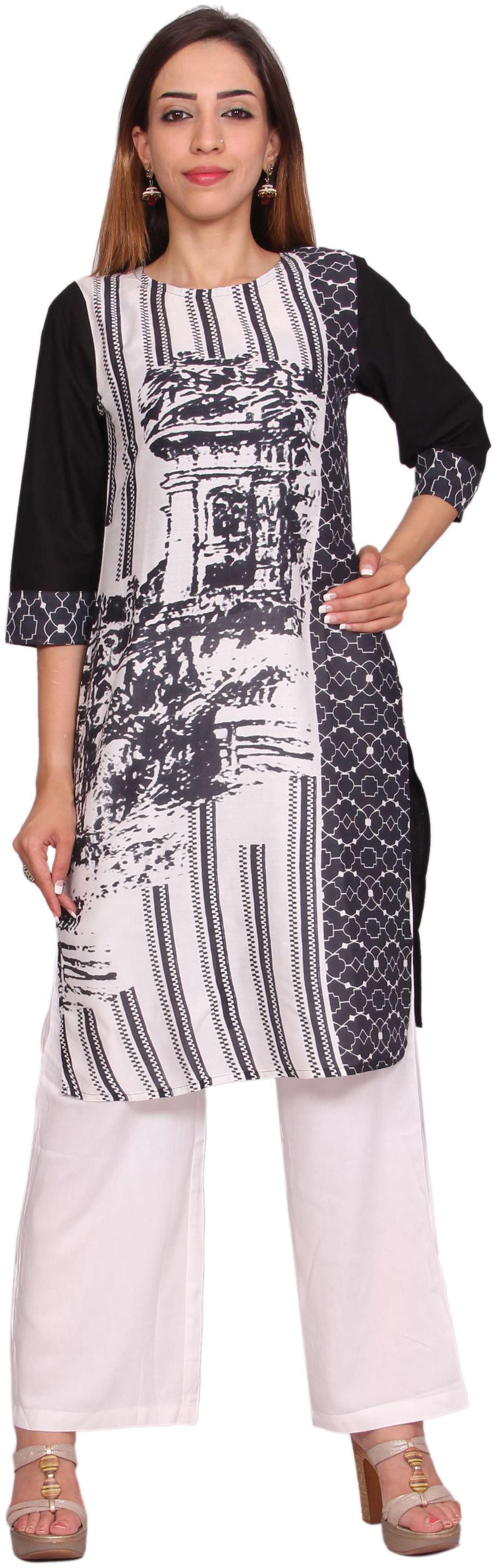 

Avanya Women Black Printed Straight Kurta