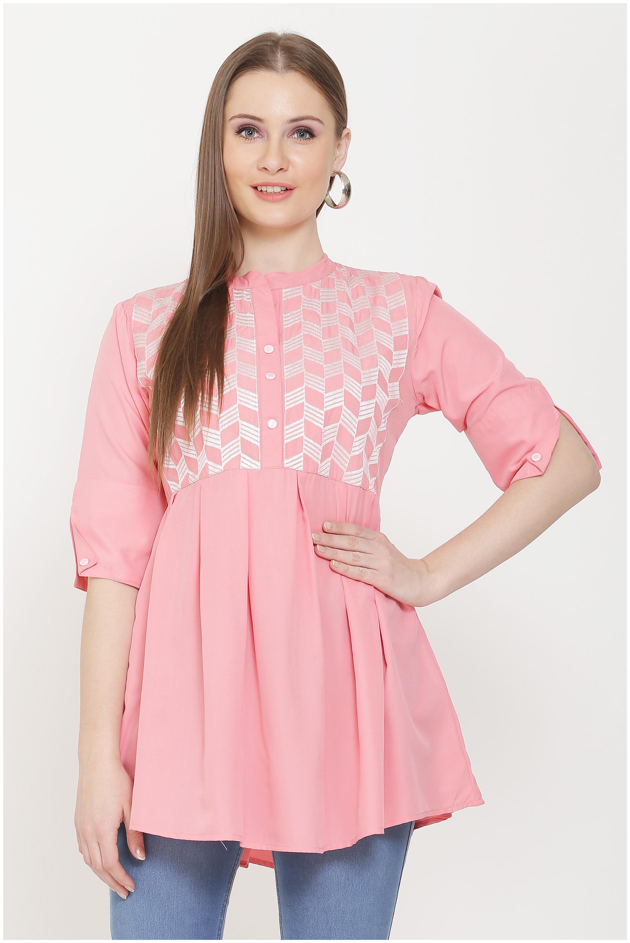 

Avyanna Women Embroidered Regular top - Pink