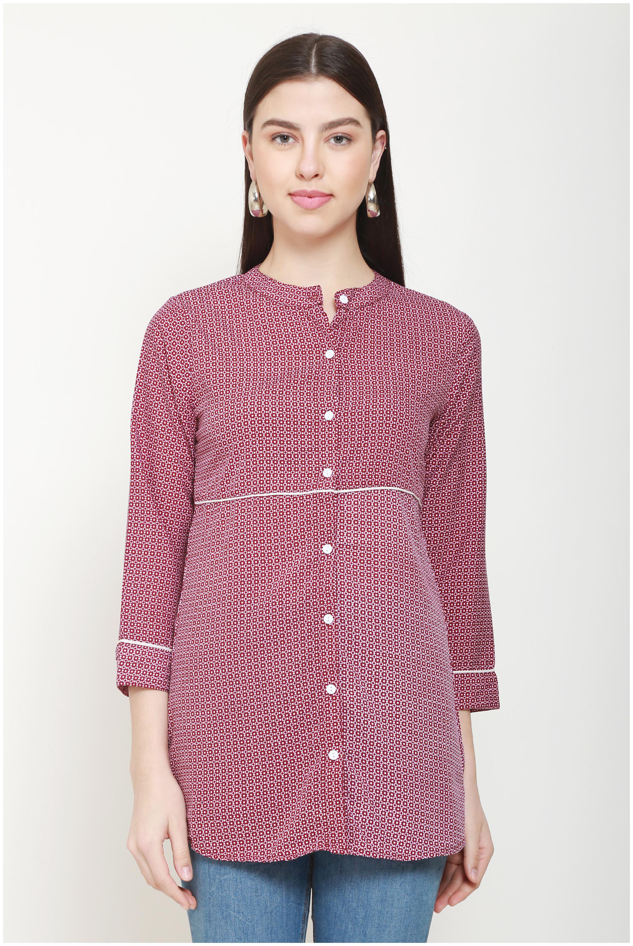 

Avyanna Women Printed Regular top - Maroon