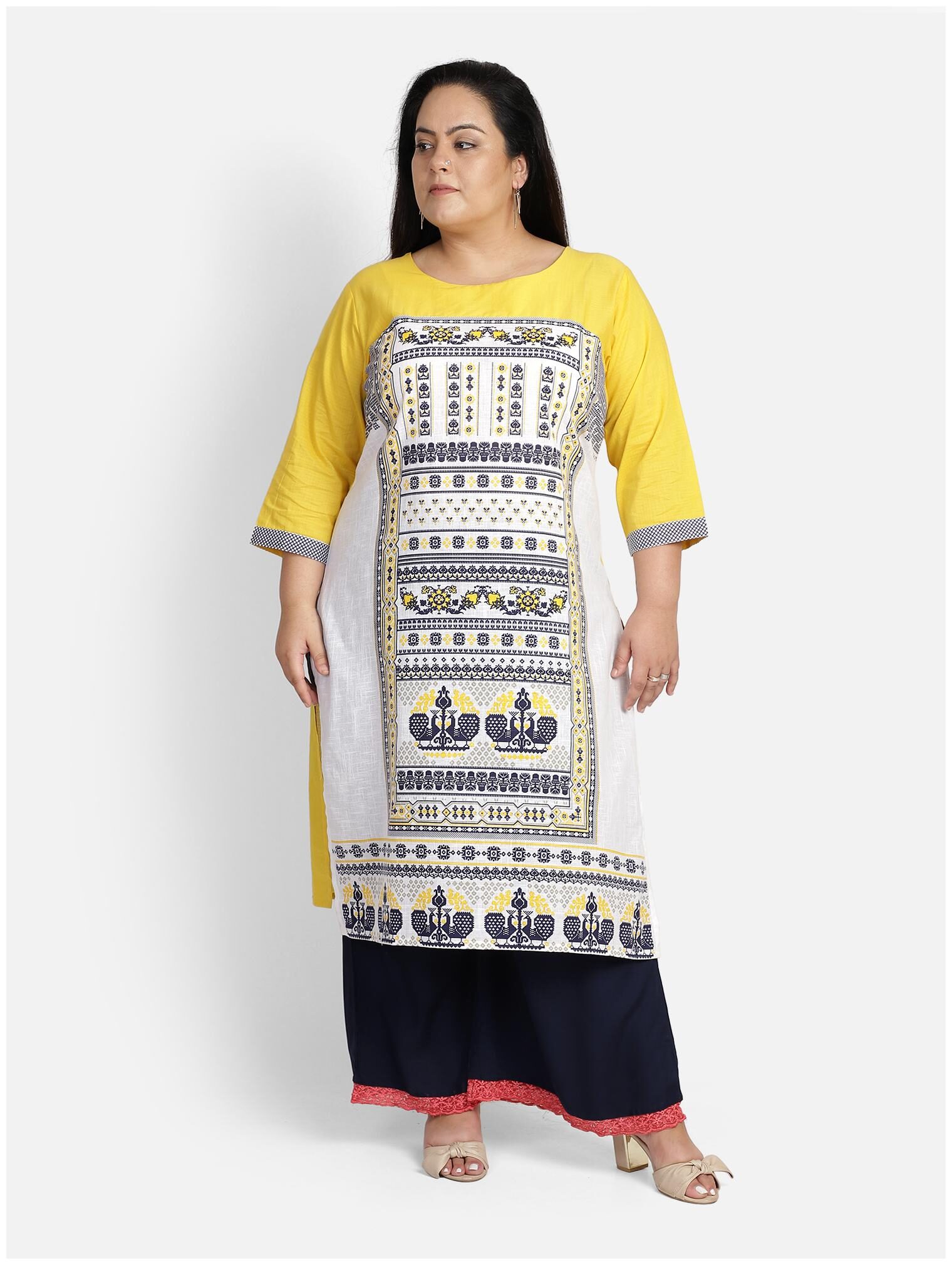

Bani Women Women Yellow Printed Straight Kurti