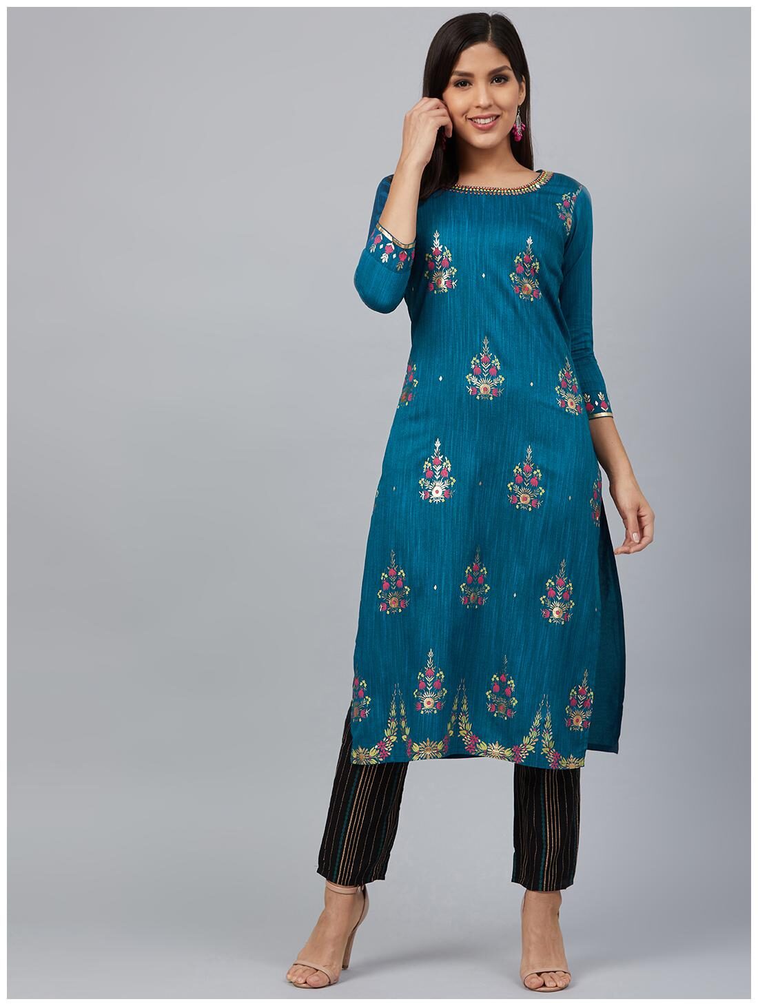

Bani Women Women Turquoise Floral Straight Kurta With Pants