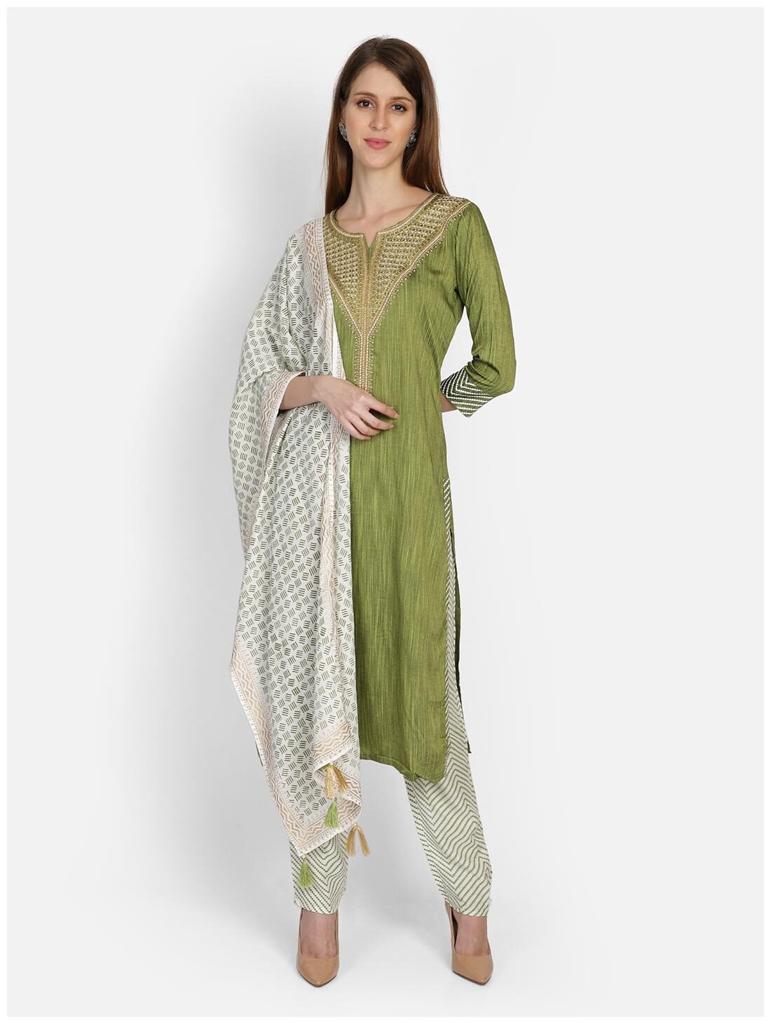 

Bani Women Women Green Printed Straight Kurta With Pants And Dupatta