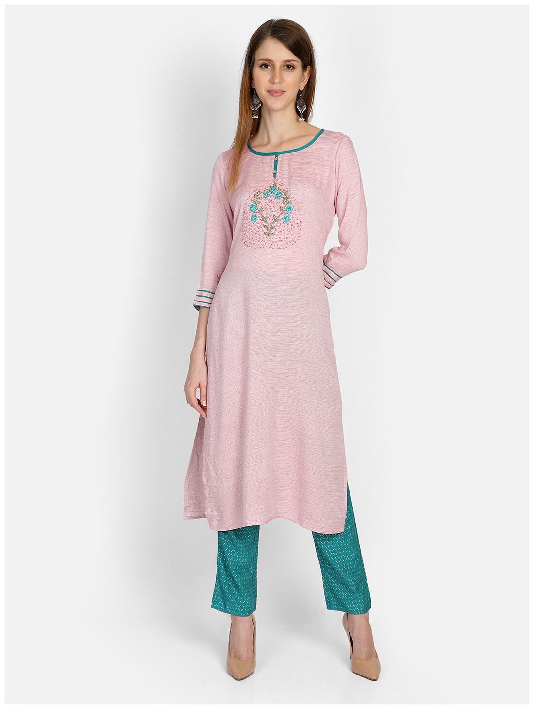 

Bani Women Women Pink Floral Straight Kurta With Pants