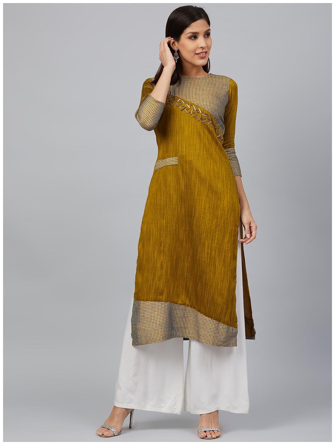 

Bani Women Women Mustard Checkered Straight Kurta