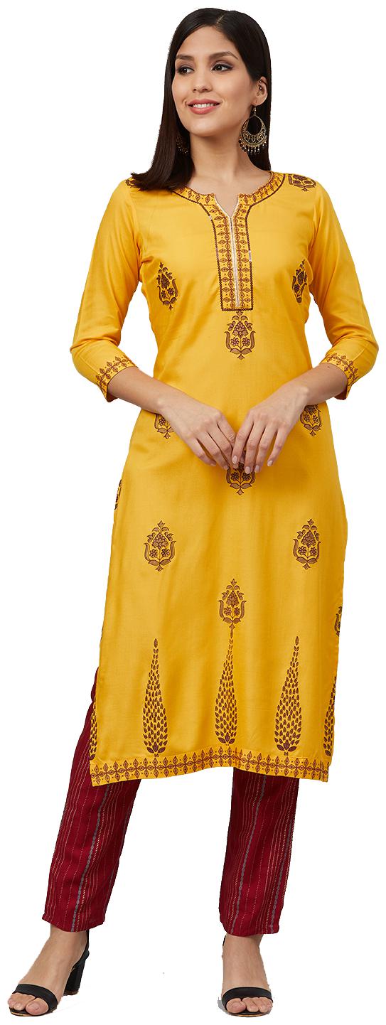 

Bani Women Women Mustard Floral Straight Kurta With Pants