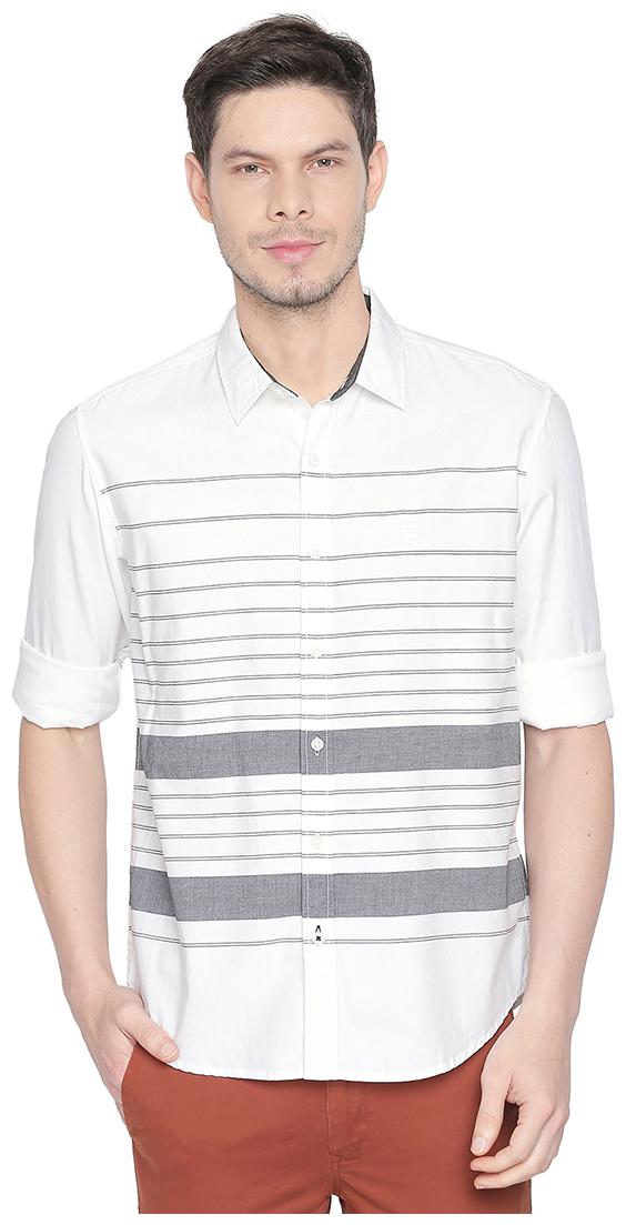 

BASICS Men White Pinstrips Slim Fit Casual Shirt