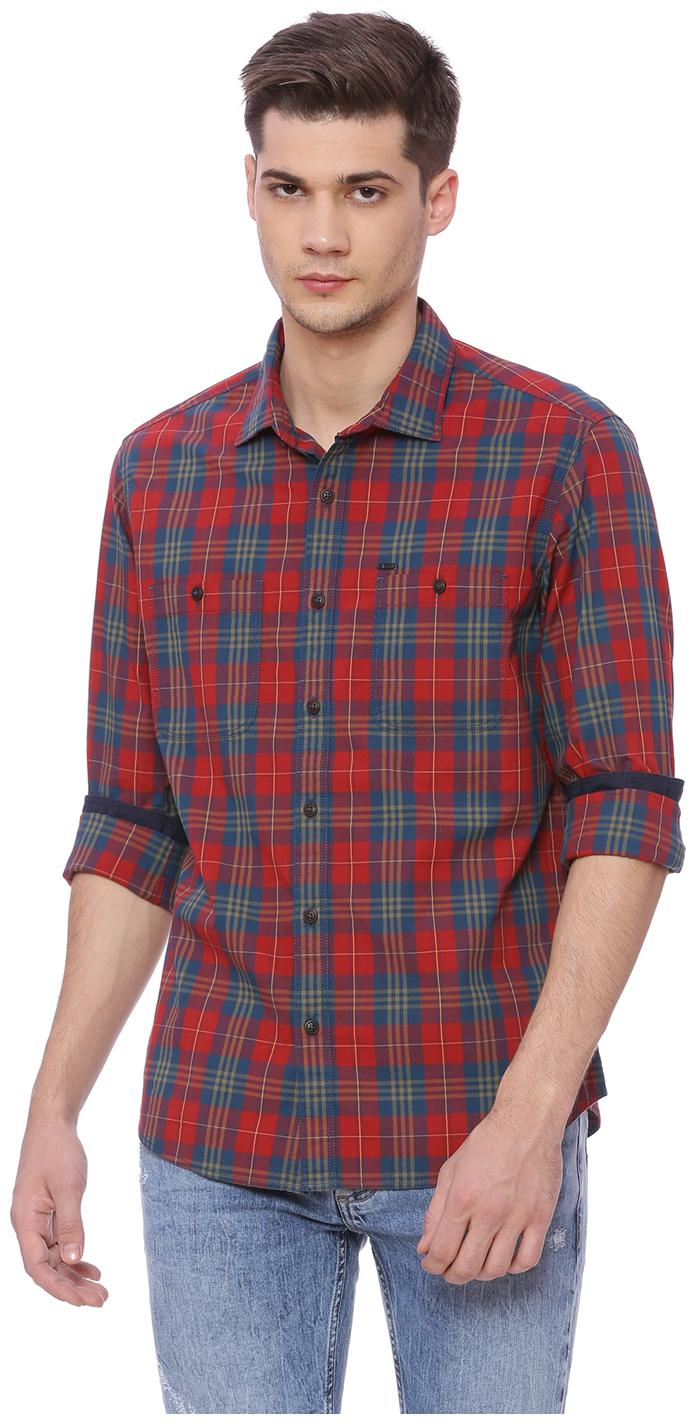 

BASICS Men Red Checked Slim Fit Casual Shirt
