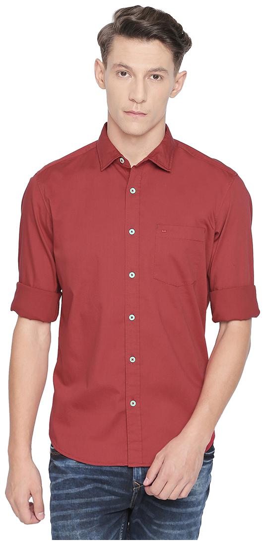 

BASICS Men Red Solid Slim Fit Casual Shirt