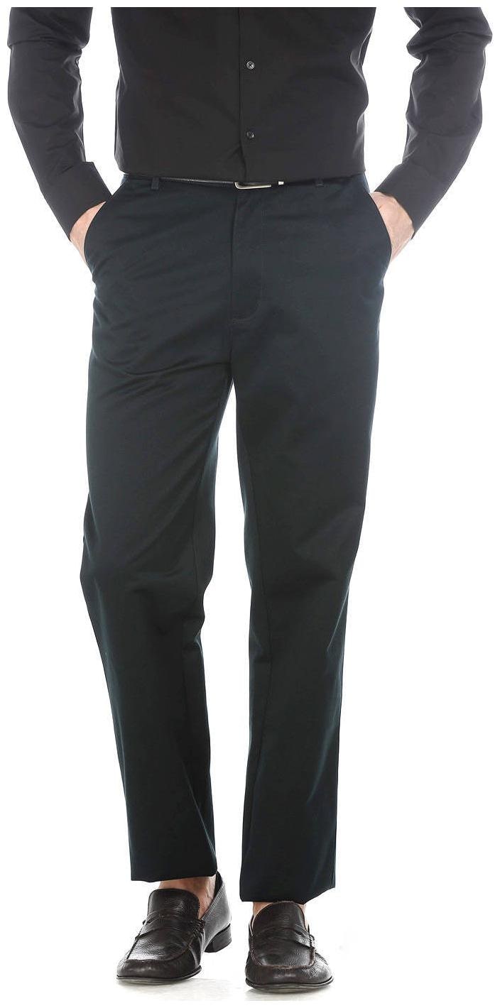 

BASICS Men Green Solid Regular fit Chinos