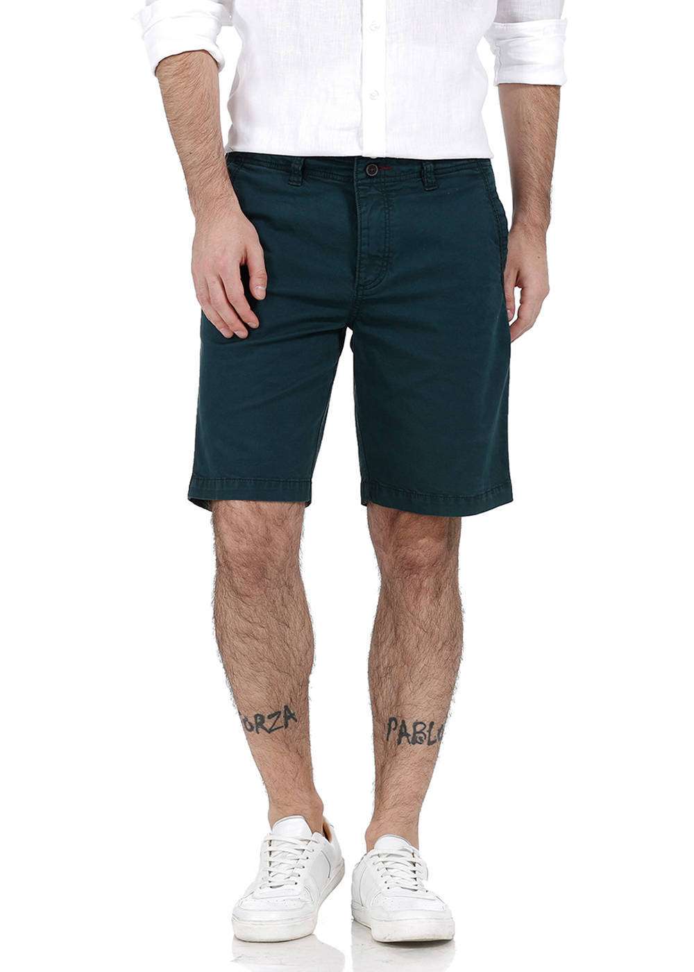 

Basics Comfort Fit Green Garment Dyed Knee Length Shorts