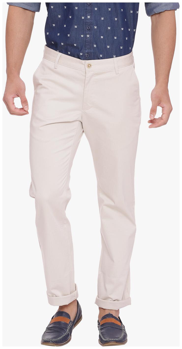 

BASICS Men Beige Solid Slim fit Chinos