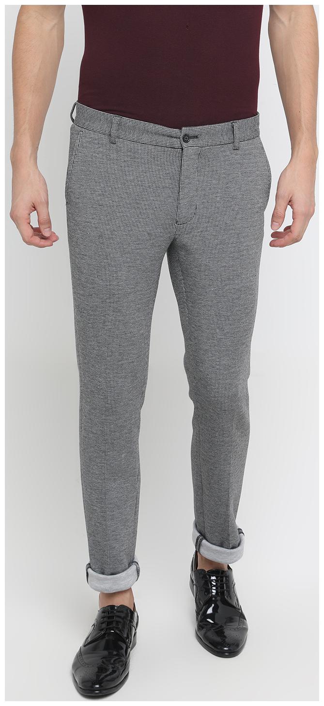 

BASICS Men Grey Solid Tapered fit Chinos