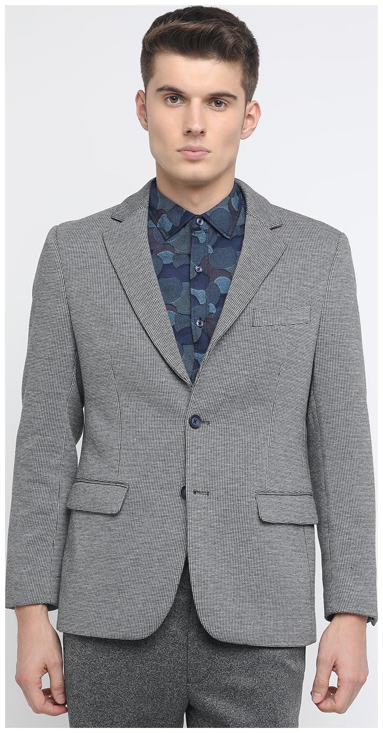 

BASICS Men Grey Solid Regular fit Single Breasted Blazer