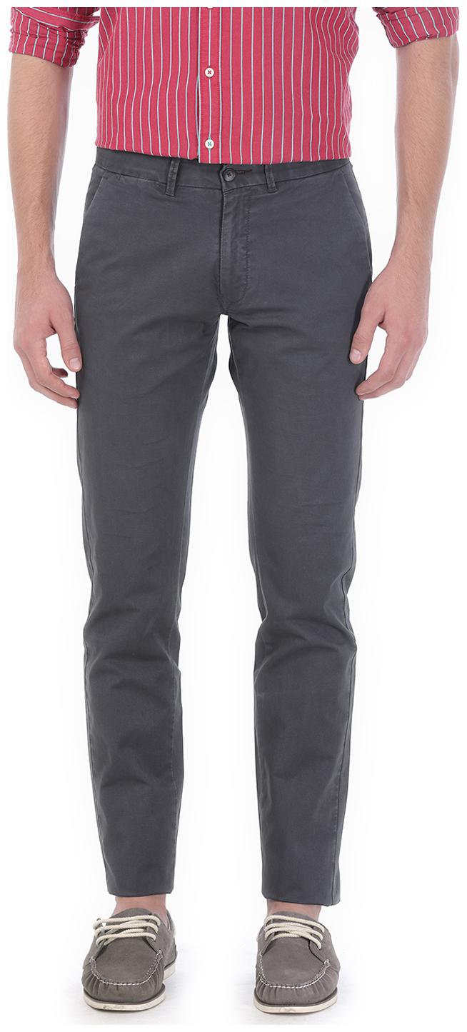 

BASICS Men Grey Solid Tapered fit Chinos