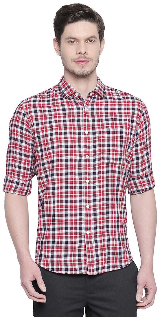 

BASICS Men Red Checked Slim Fit Casual Shirt