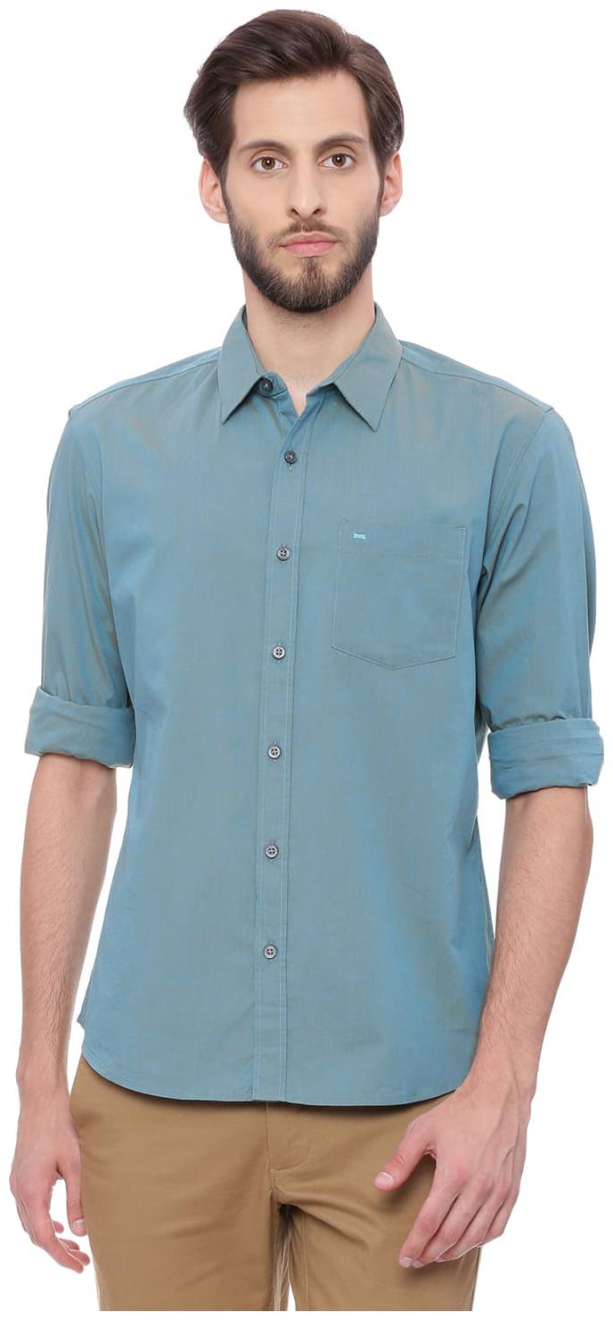 

BASICS Men Green Solid Slim Fit Casual Shirt