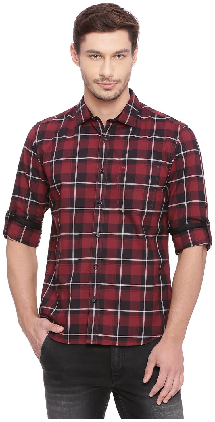 

BASICS Men Red Checked Slim Fit Casual Shirt