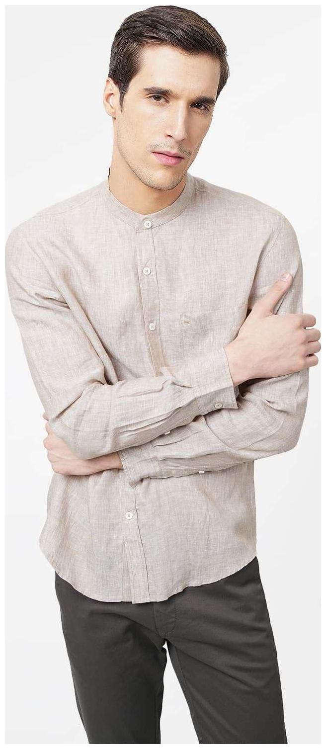 

BASICS Men Beige Solid Slim Fit Casual Shirt