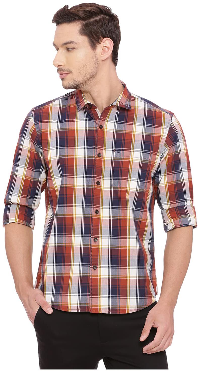 

BASICS Men Red Checked Slim Fit Casual Shirt