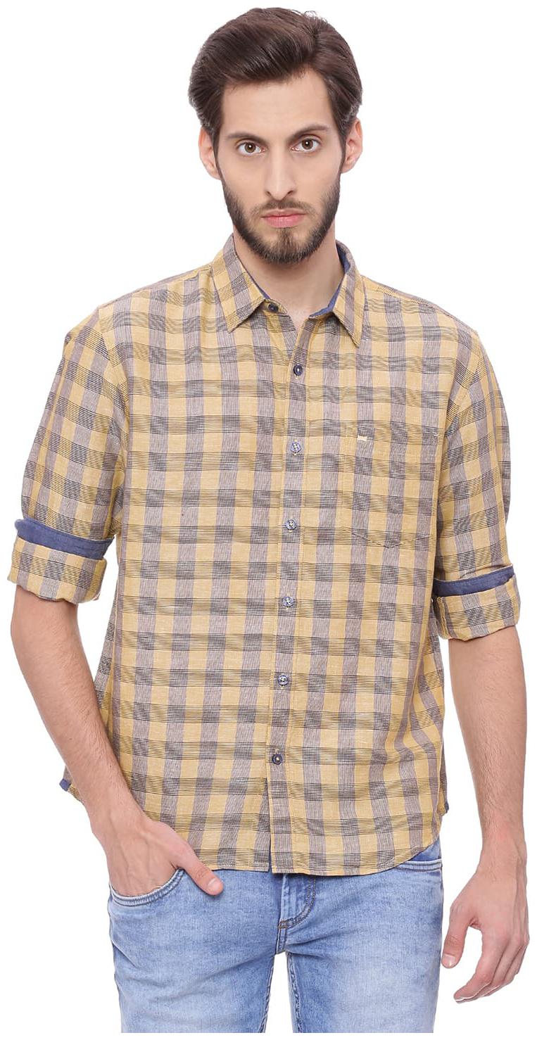 

BASICS Men Brown Checked Slim Fit Casual Shirt