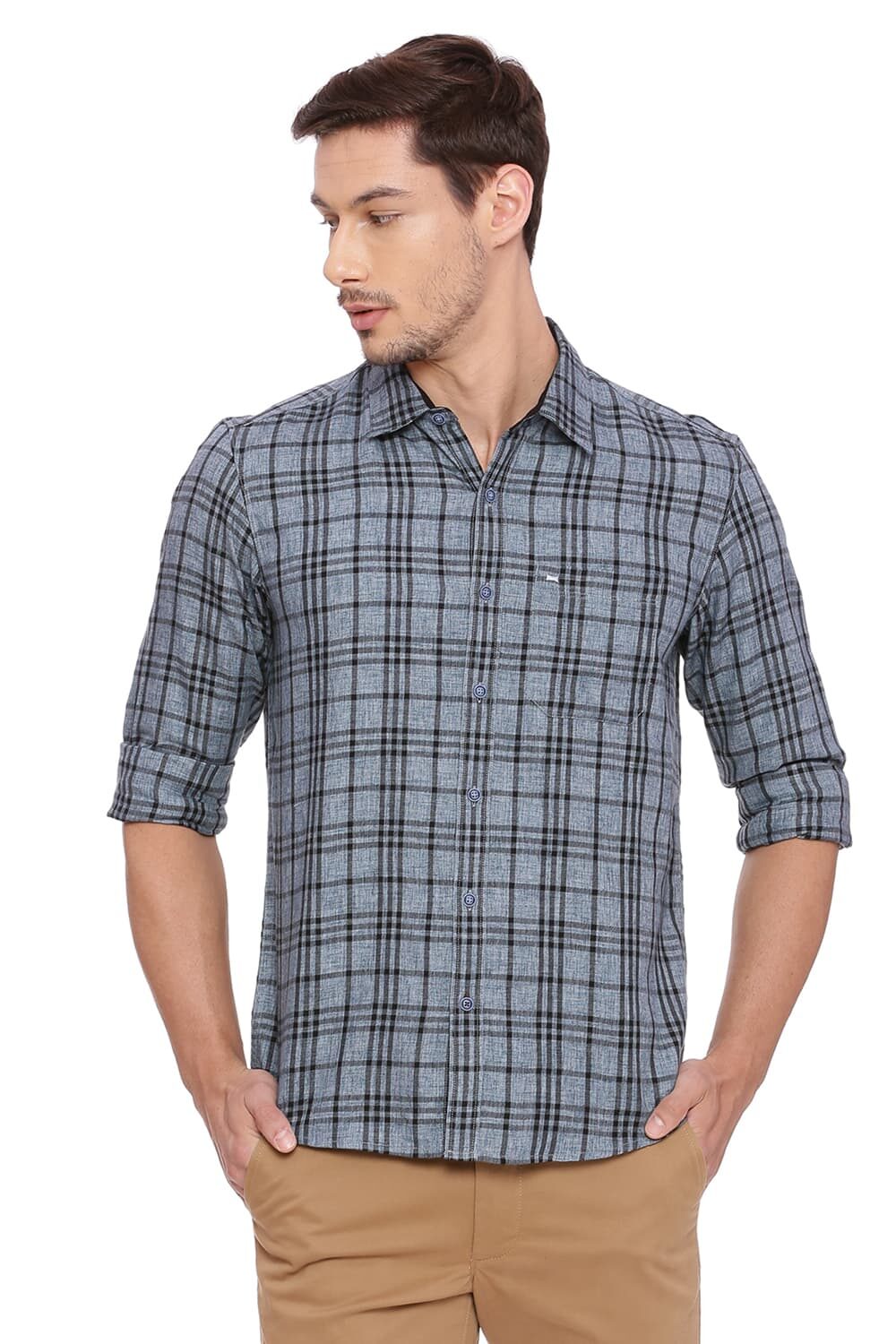 

BASICS Men Blue Checked Slim Fit Casual Shirt