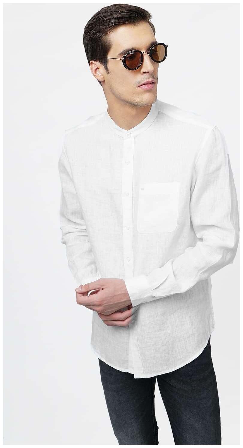 

BASICS Men White Solid Slim Fit Casual Shirt